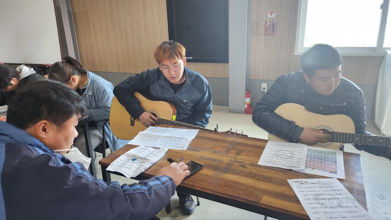 KakaoTalk_20230328_102603200_04.jpg