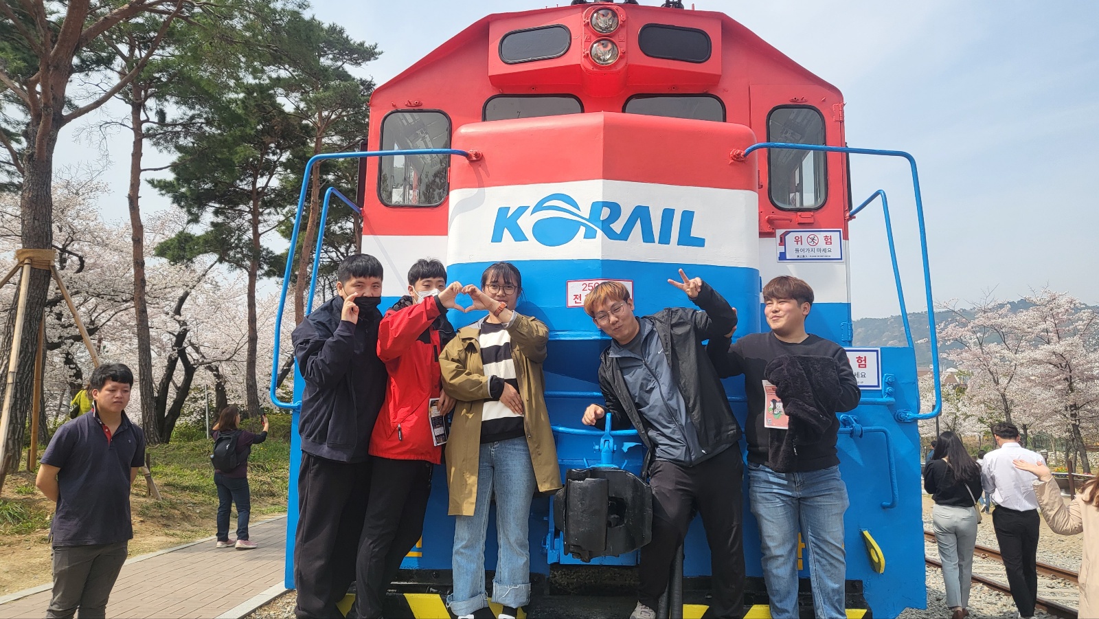 KakaoTalk_20230330_122820343_05.jpg