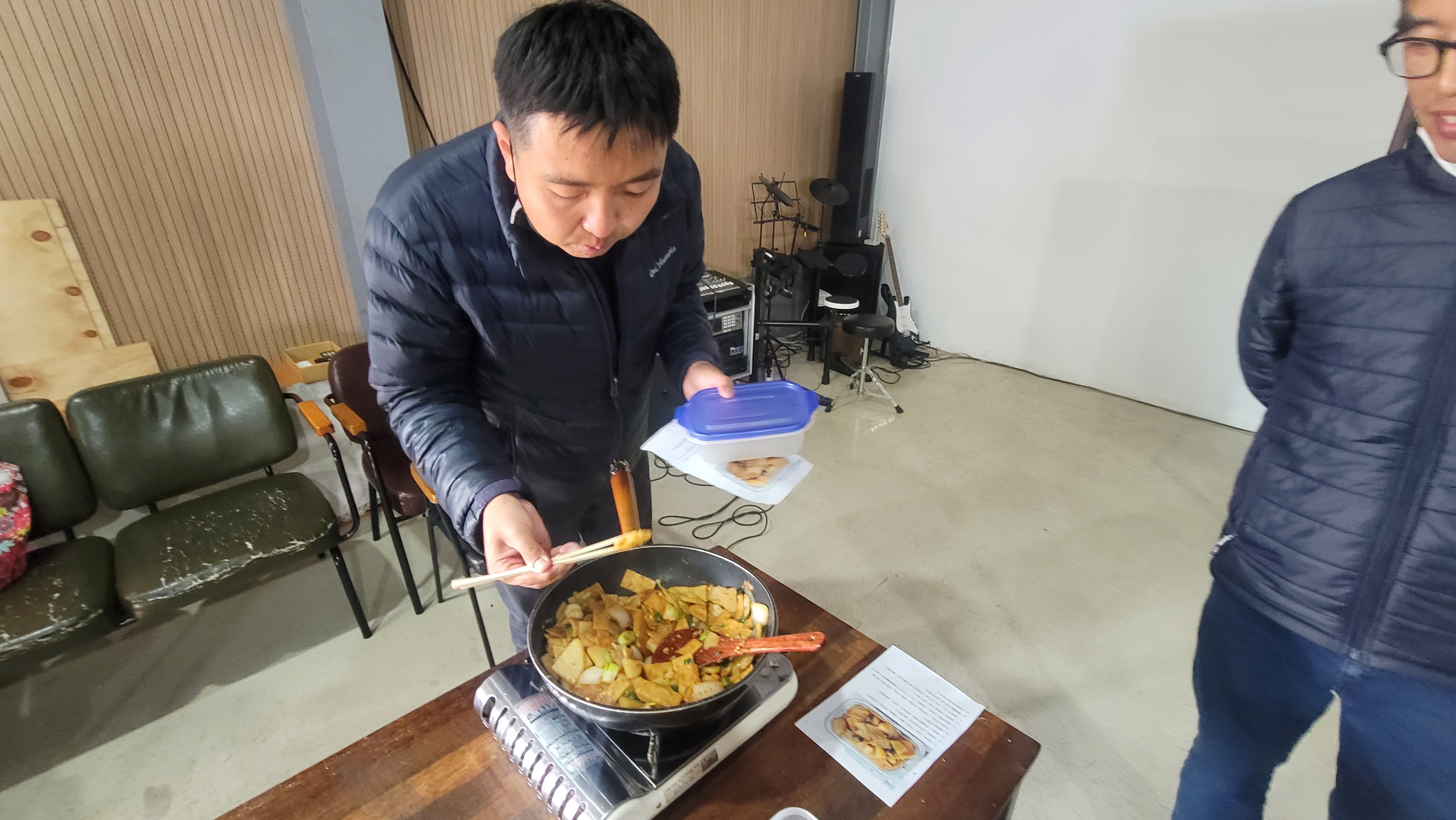 KakaoTalk_20221117_143802288_06.jpg