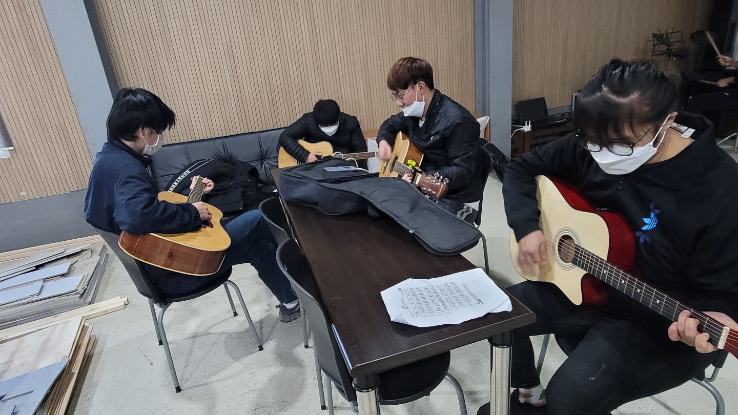 KakaoTalk_20220222_160032167_05.jpg