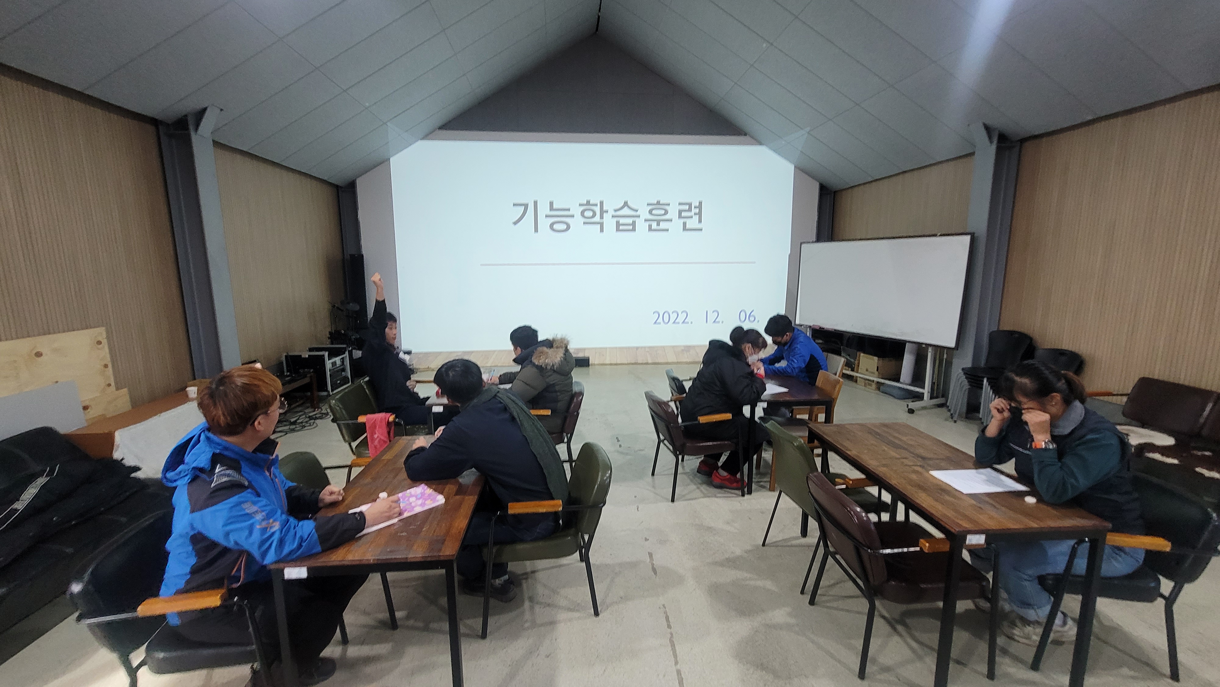 KakaoTalk_20221206_113942639_07.jpg