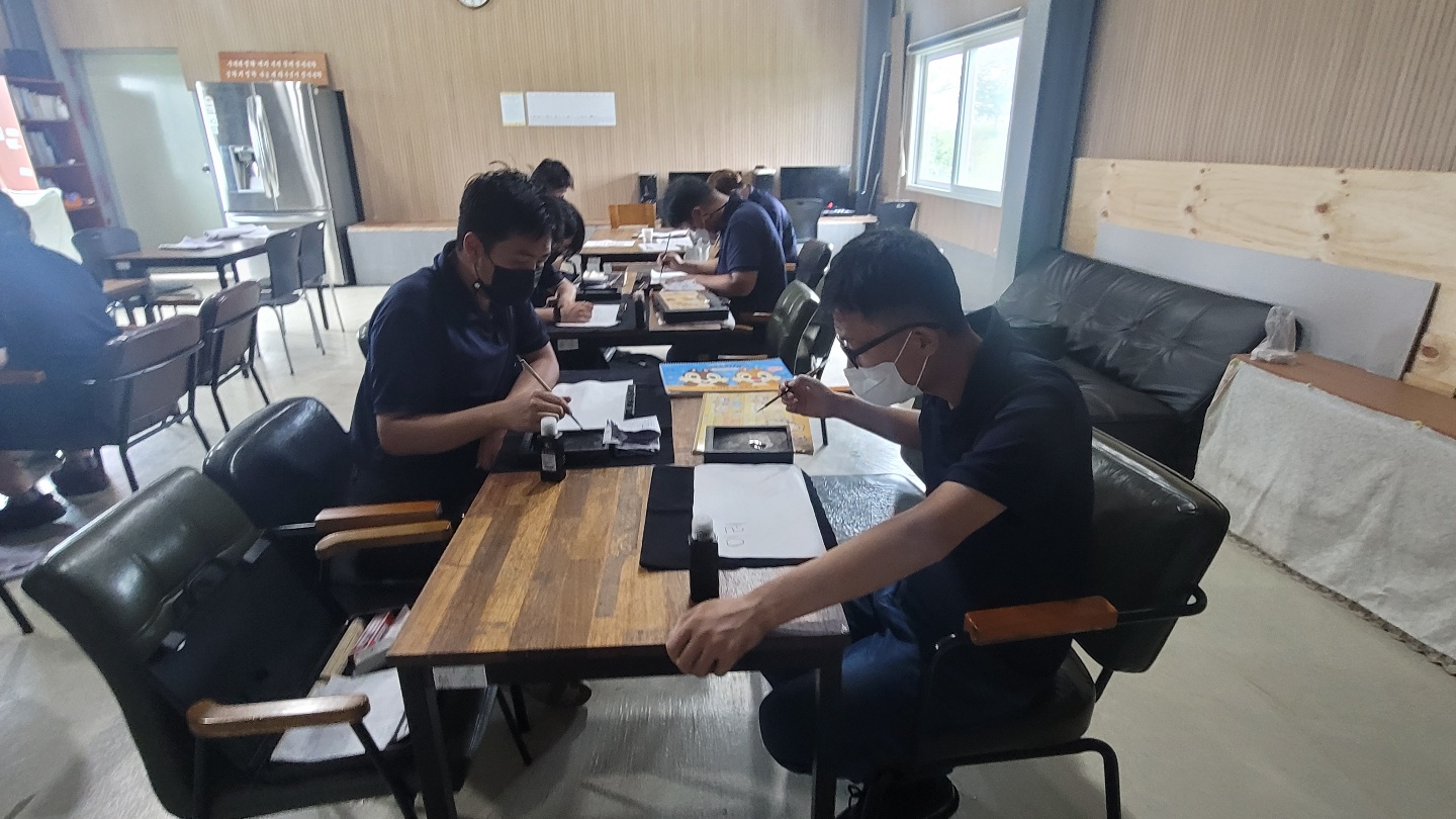 KakaoTalk_20220719_180250715_08.jpg