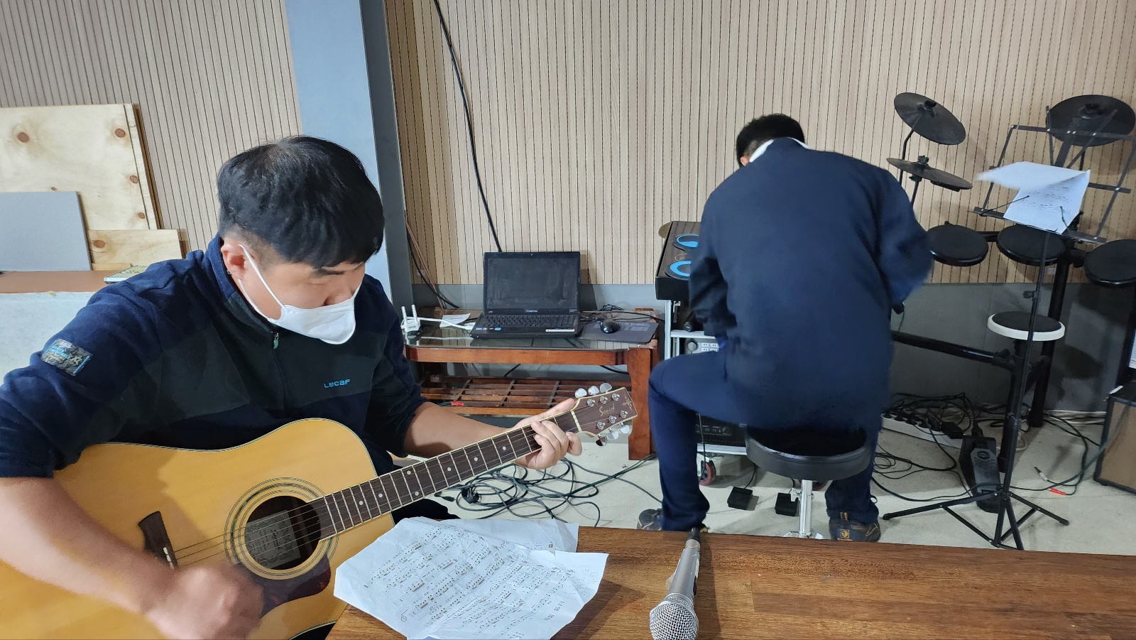 KakaoTalk_20221222_180411957_05.jpg