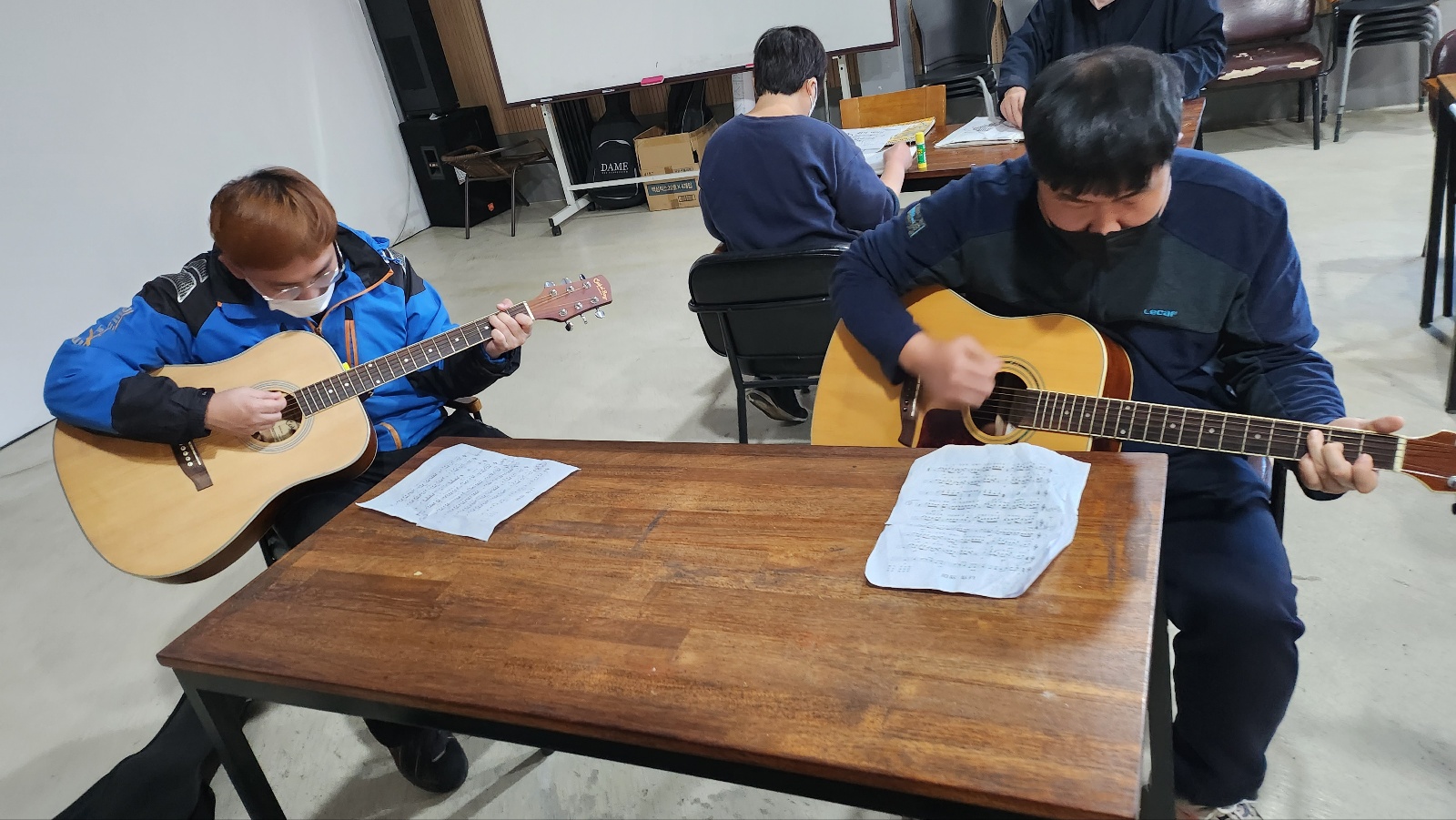 KakaoTalk_20221223_164327493_05.jpg