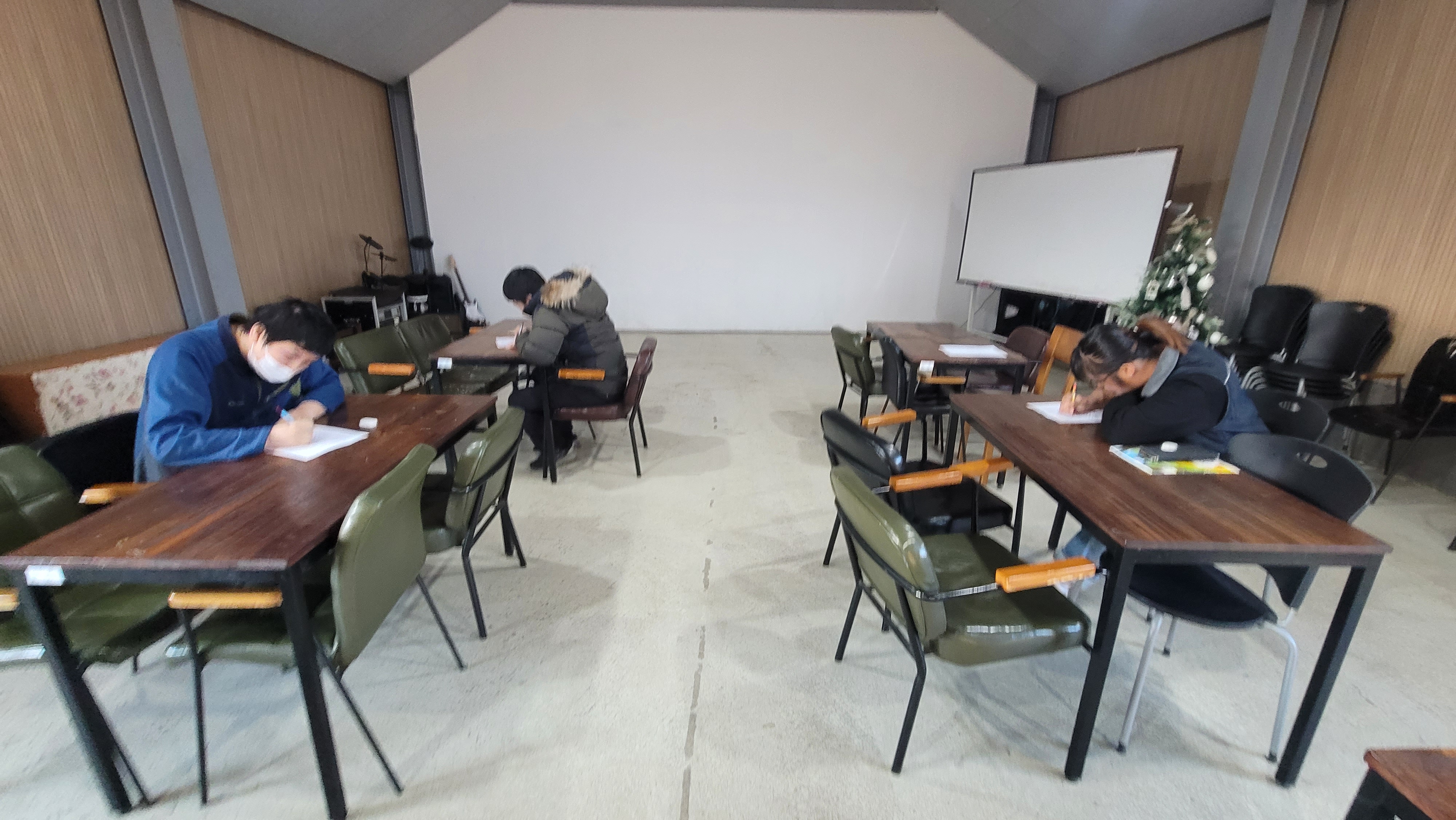 KakaoTalk_20230104_182104604_04.jpg