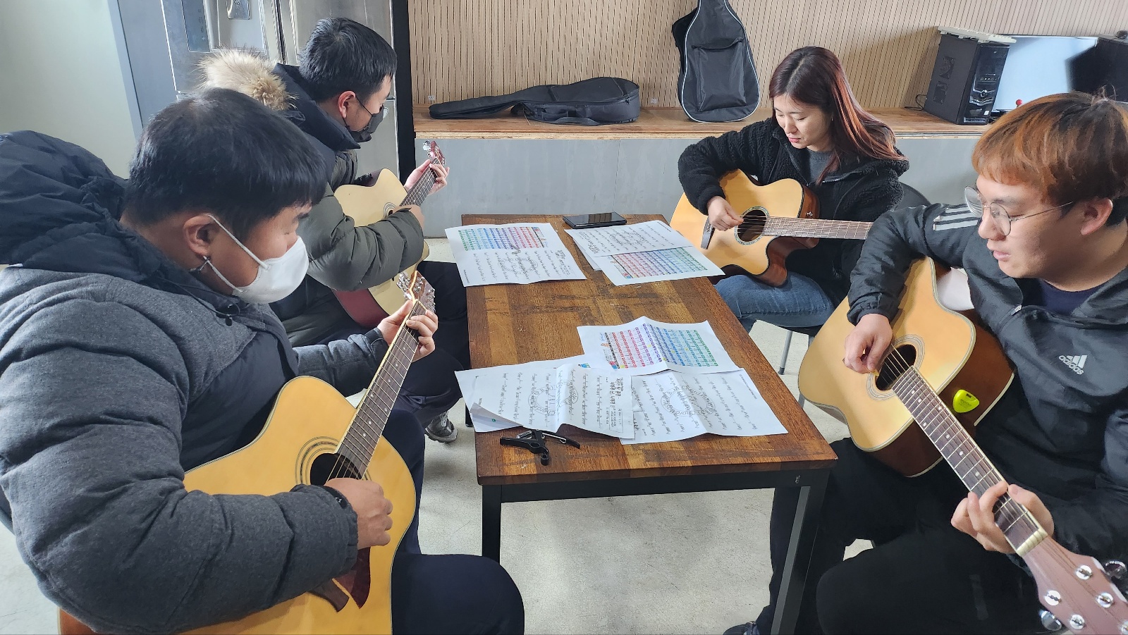 KakaoTalk_20230202_165338753_02.jpg