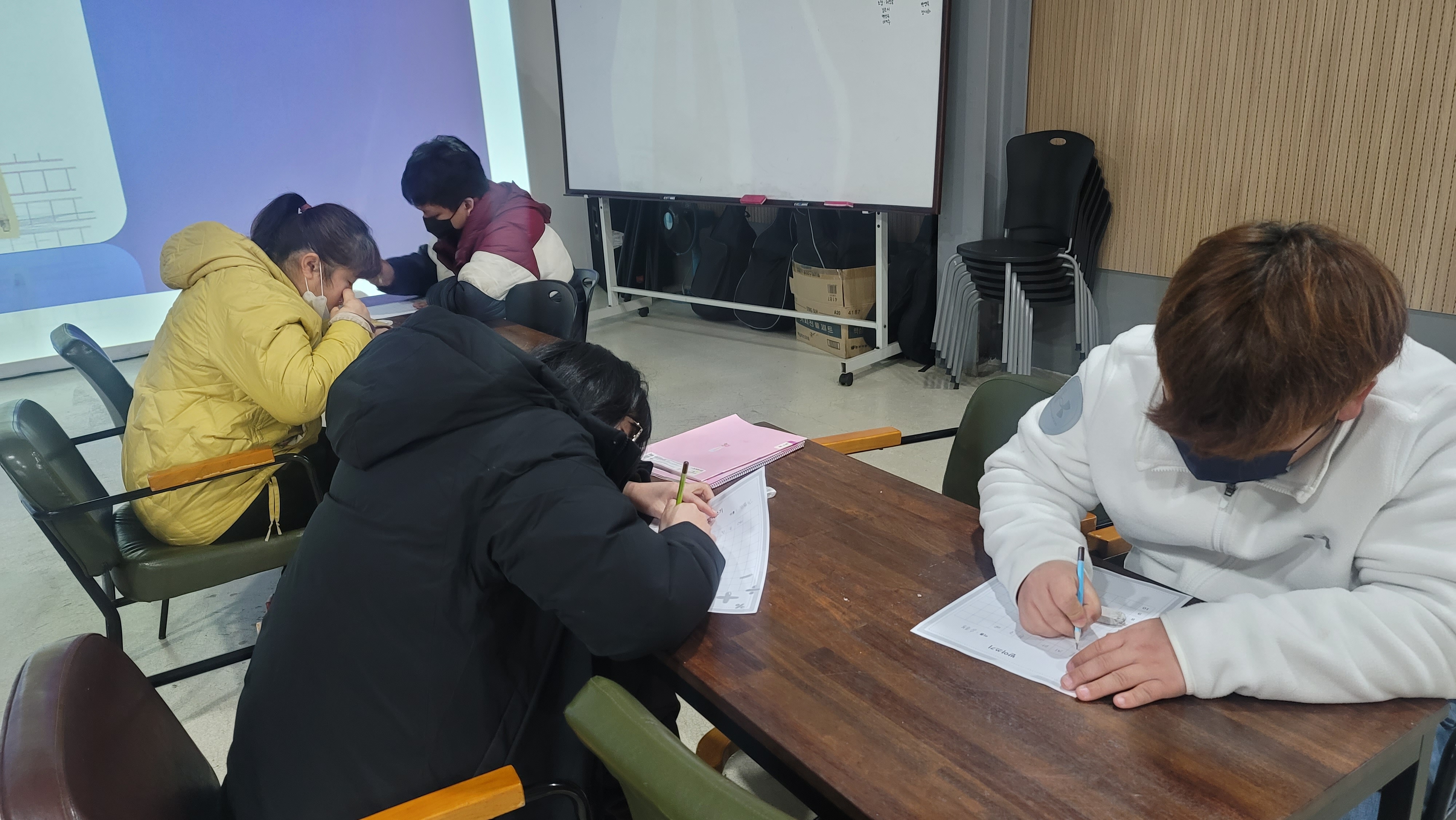 KakaoTalk_20230208_112902132_02.jpg
