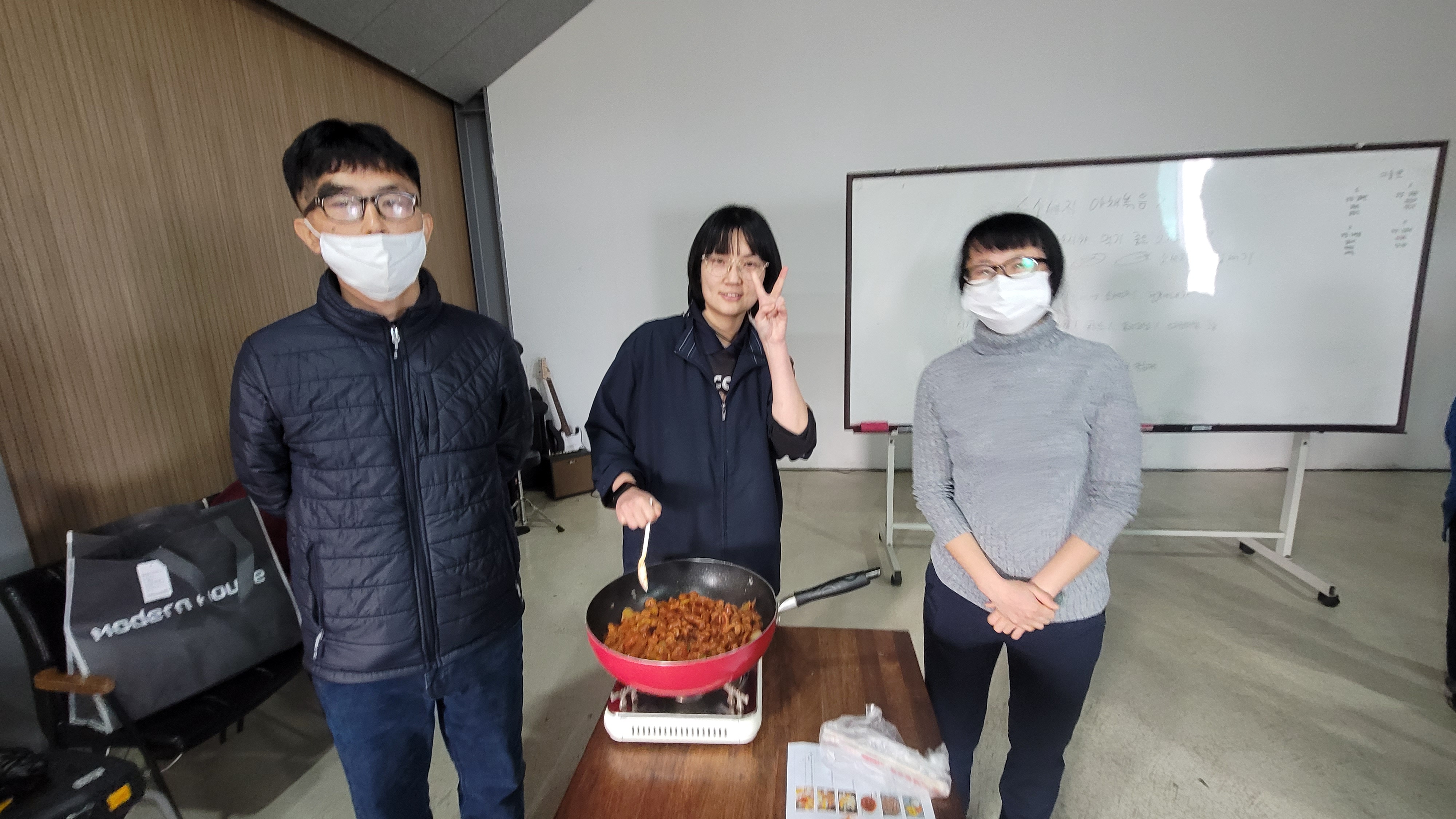 KakaoTalk_20230216_131055667_03.jpg