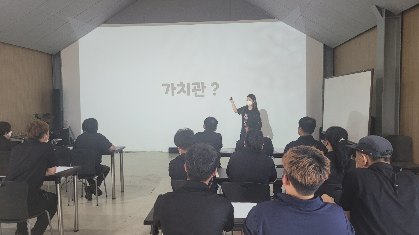 KakaoTalk_20220603_161842132_06.jpg