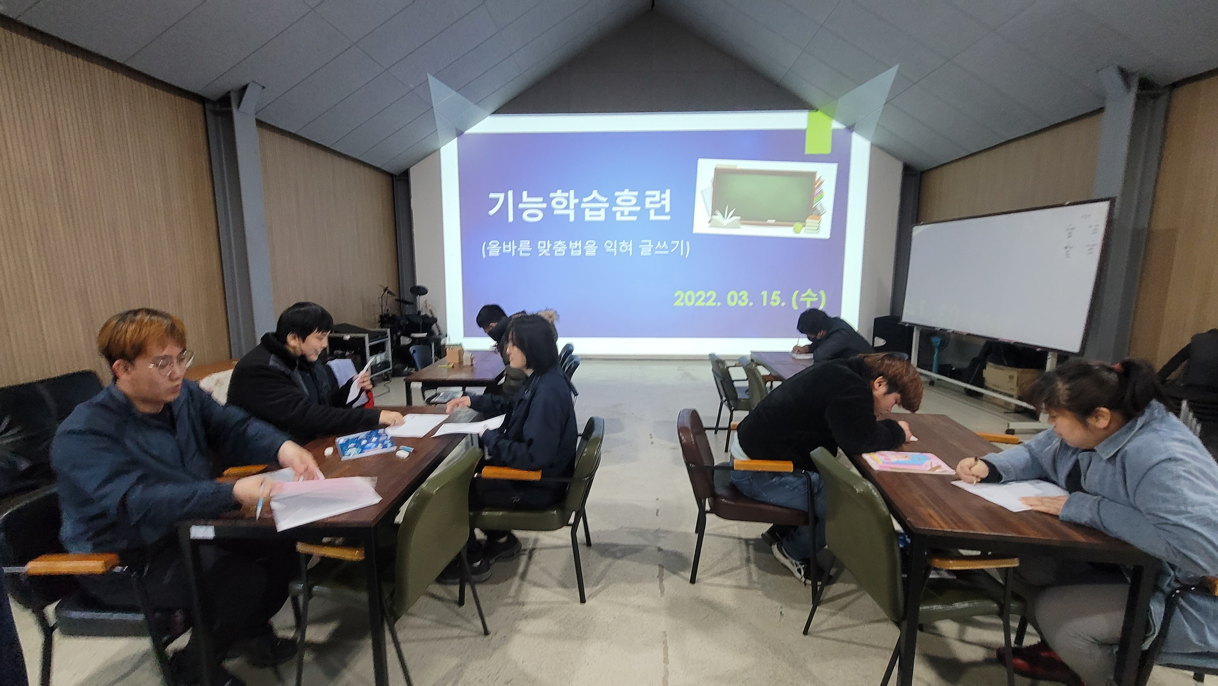 KakaoTalk_20230315_113715342_08.jpg