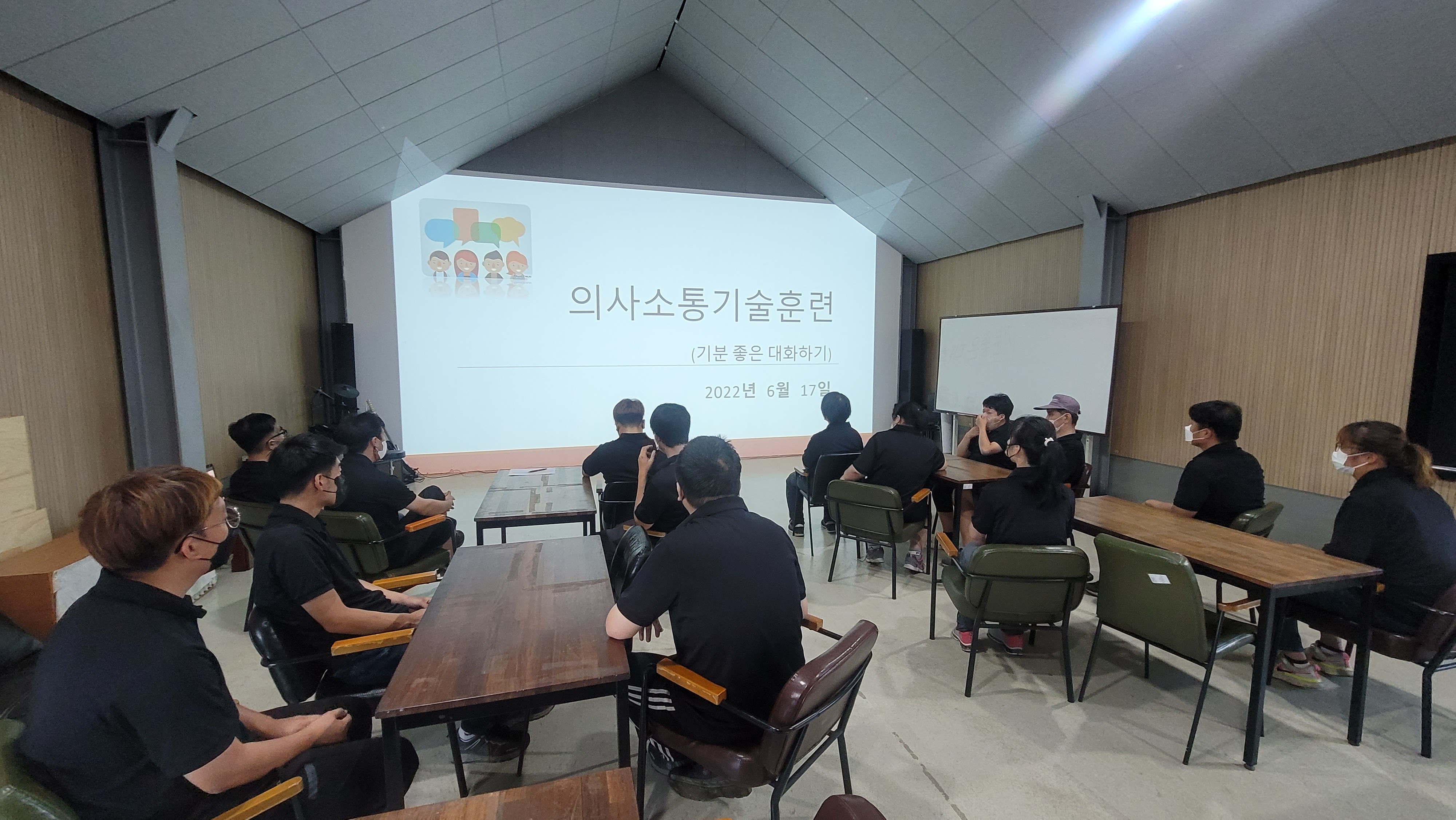 KakaoTalk_20220617_135748609_04.jpg