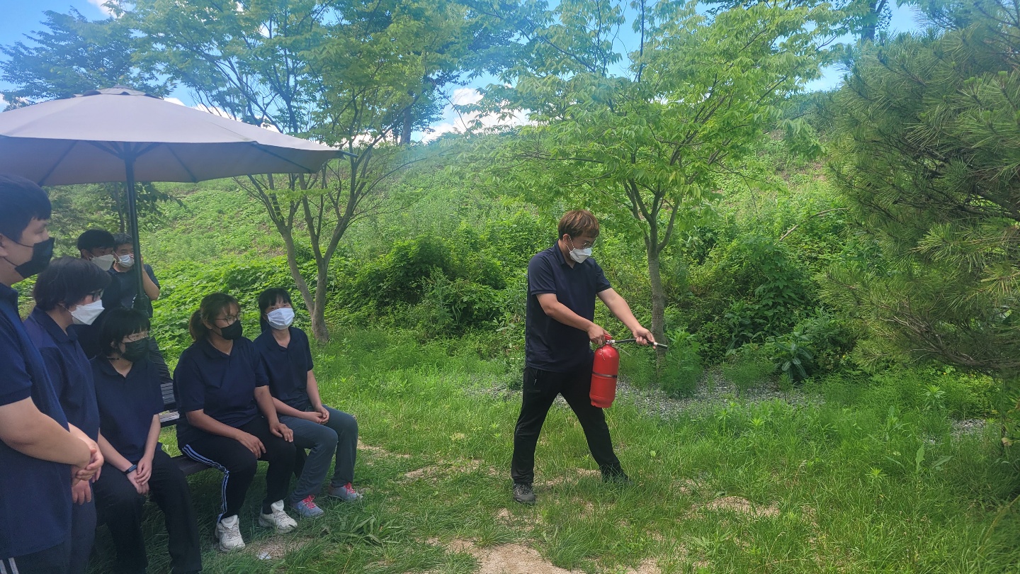 KakaoTalk_20220630_134751787_04.jpg