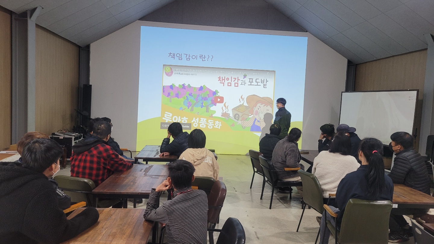 KakaoTalk_20221107_172310036_05.jpg